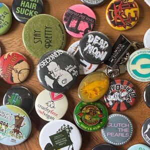 Punk Button Pin Set